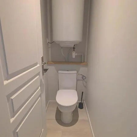 Beautiful Beachfront Apartment, 180d Sea And Cliff View * Veulettes-sur-Mer