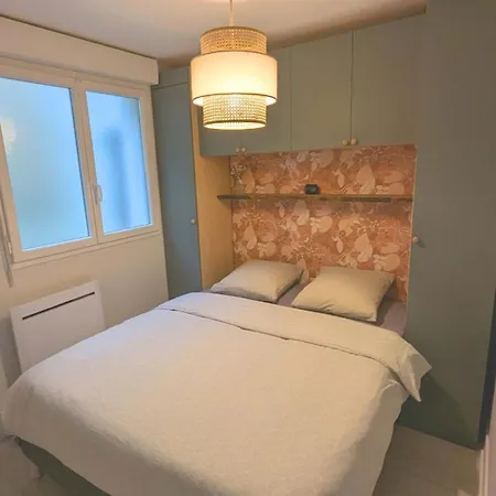 Lägenhet Beautiful Beachfront Apartment, 180d Sea And Cliff View Veulettes-sur-Mer