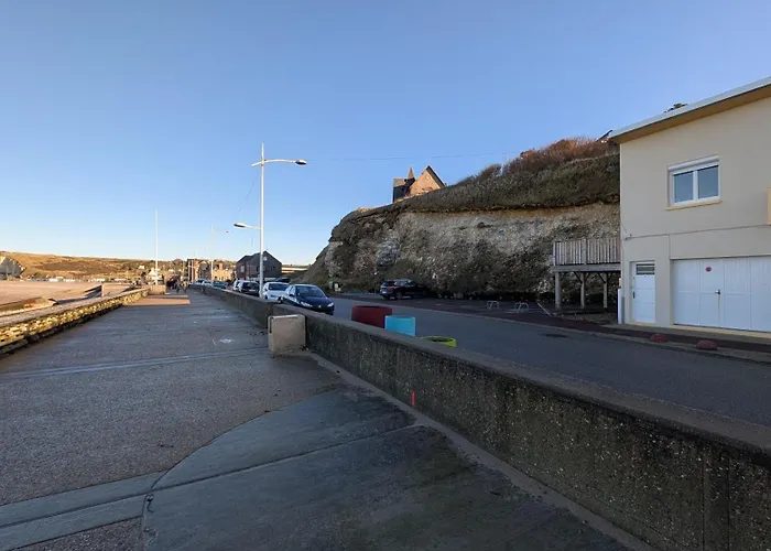 Apartment Beautiful Beachfront Apartment, 180d Sea And Cliff View Veulettes-sur-Mer