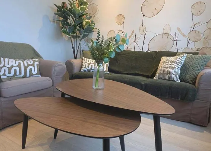 Apartment Beautiful Beachfront Apartment, 180d Sea And Cliff View *